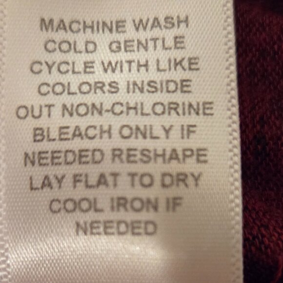 Wine Red Sweater - Picture 5 of 5